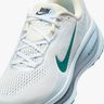 Nike Vomero 18