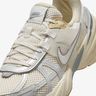 Nike V2K Run Light Khaki