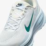 Nike Vomero 18