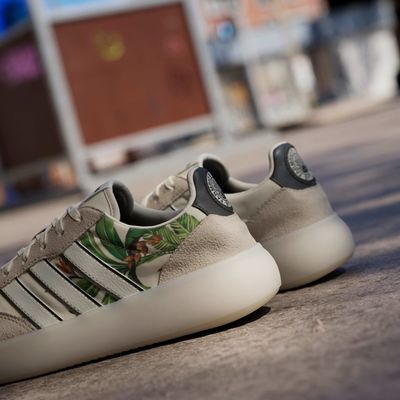 adidas Barreda Decode