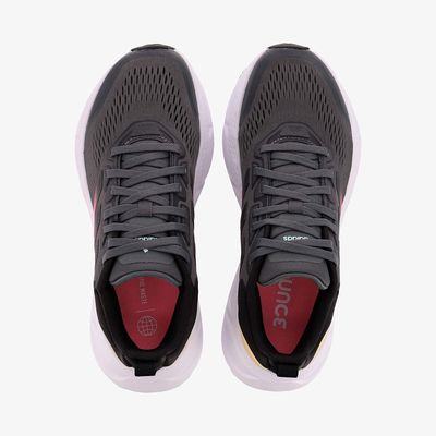 adidas Questar