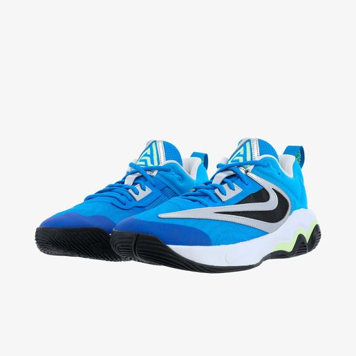 Nike Giannis Immortality 3