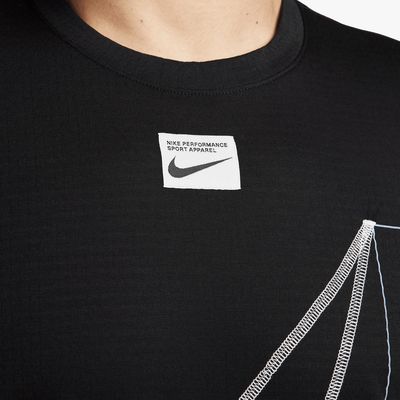 Nike Dri-FIT Q5