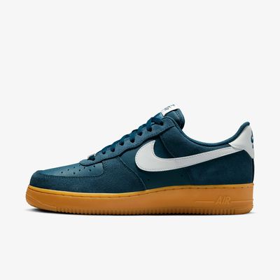 Nike Air Force 1 &apos;07 LV8