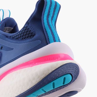 adidas Alphaboost V1