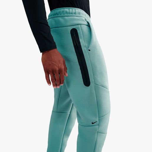 Nike Pantalón Tech