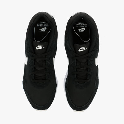 Nike Delfine