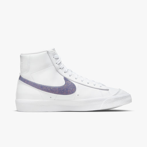 Nike Blazer Mid 77 Essential