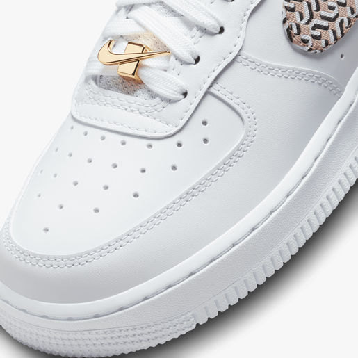 Nike Air Force 1 LX United