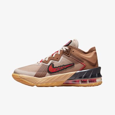 LeBron 18 Low x Space Jam | Nike | Marca | Productos | Marathon Sports Perú