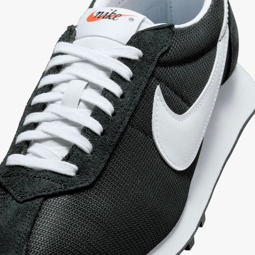 Nike LD-1000