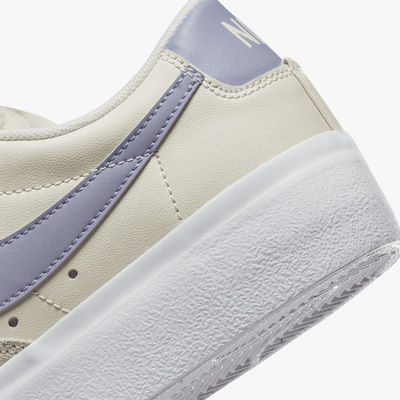 Nike Blazer Low Platform