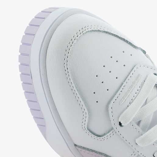 Puma Carina Street