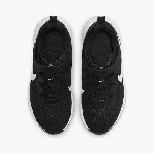 Nike Revolution 6
