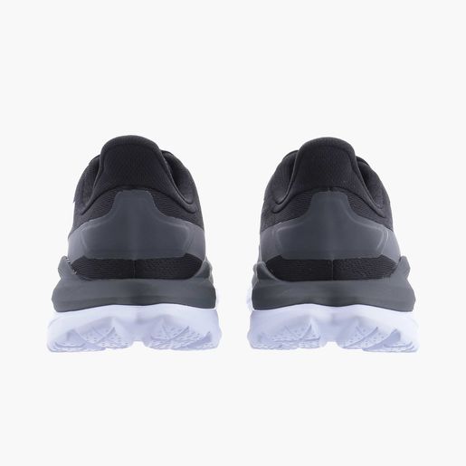 Hoka One One Mach 4