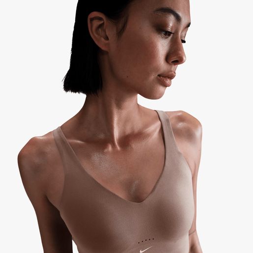 Nike Alate Medium Support