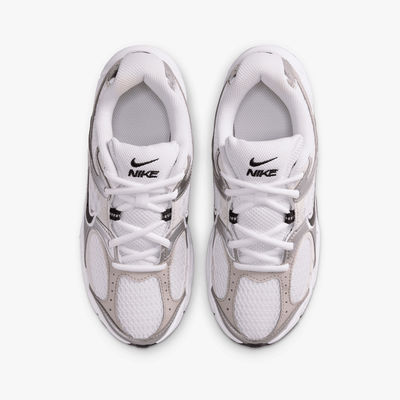 Nike V5 RNR