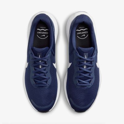 Nike Revolution 7
