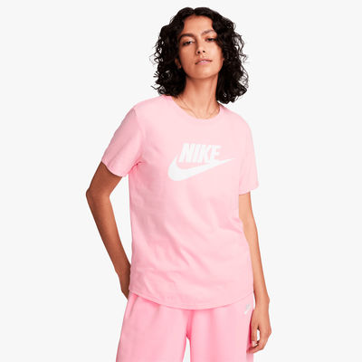 Nike Sportswear Essentials