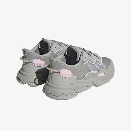 adidas OZWEEGO