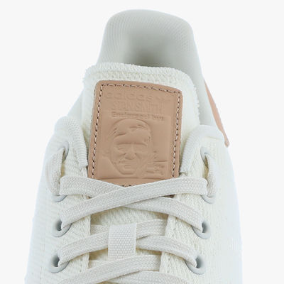 STAN SMITH