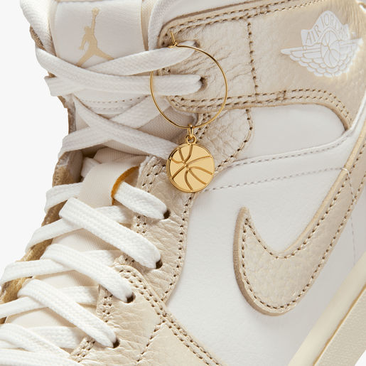 Air Jordan 1 Mid SE