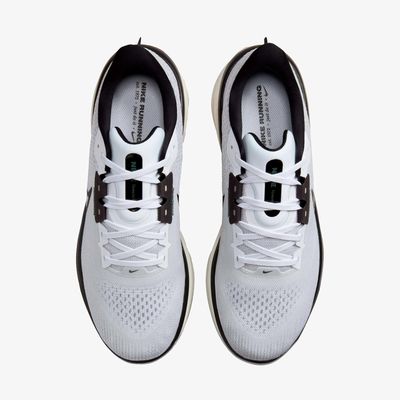 Nike Vomero 17