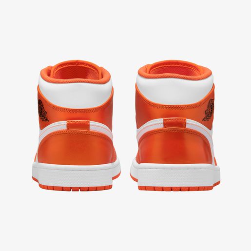 Nike Air Jordan 1 Mid SE