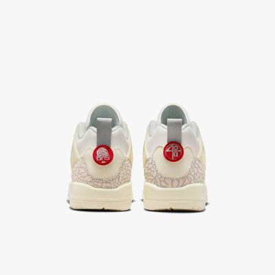 Jordan Spizike Low