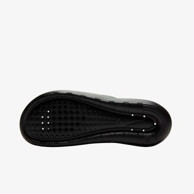 Nike Victori One