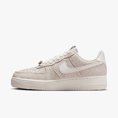 Nike Air Force 1 07 Premium
