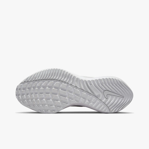 Nike Air Zoom Vomero 16