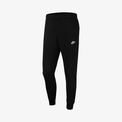 Nike Sportswear Club