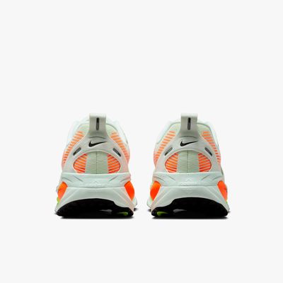 Nike Vomero 18