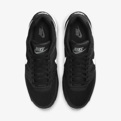 Nike Air Max Command