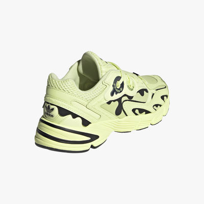 adidas Astir
