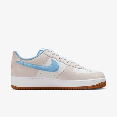 Nike Air Force 1 '07 LV8