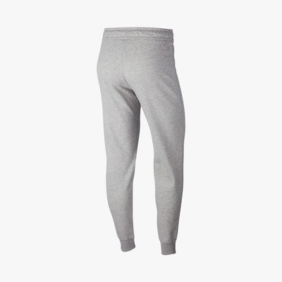 Nike Sportswear Essential