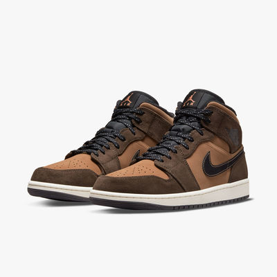 Air Jordan 1 Mid SE
