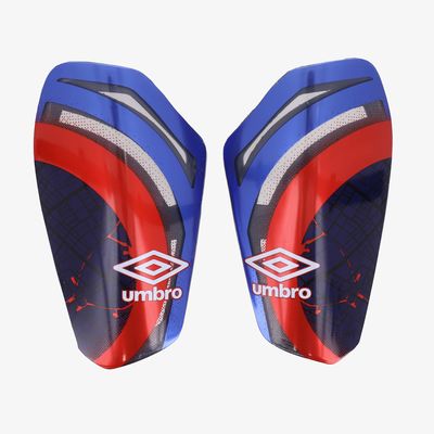 Umbro Canilleras Neo Pro Tecta
