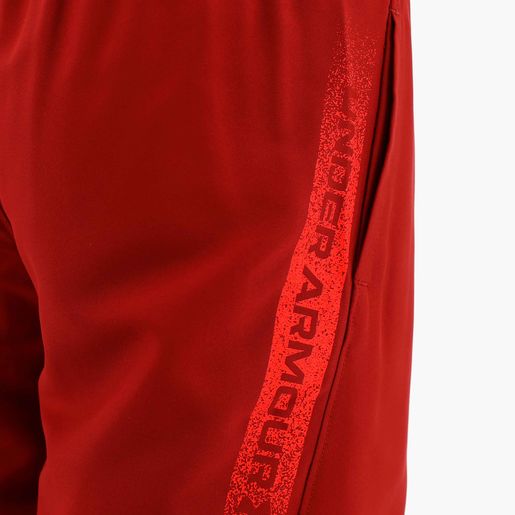 Under Armour Woven Graphic