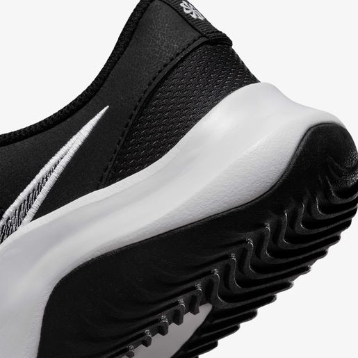 Nike Legend Essential 3 Next Nature