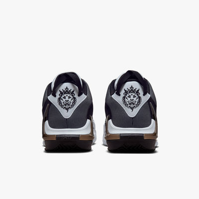 LeBron Witness 7