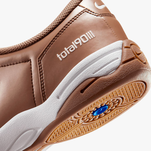 Nike Total 90