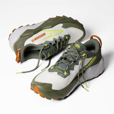 Brooks Zapatos Caldera 8