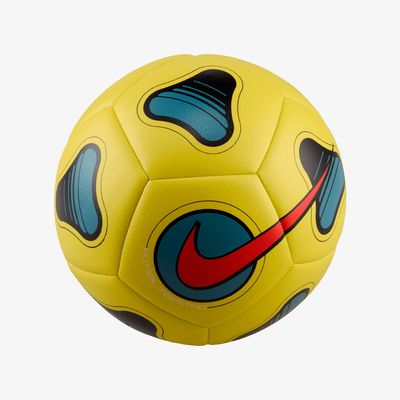 Nike Maestro