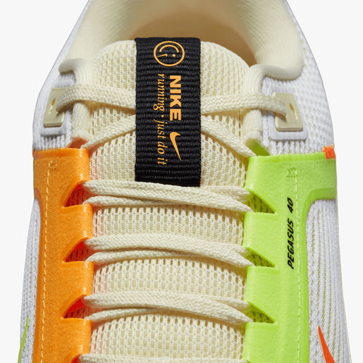 Nike Pegasus 40
