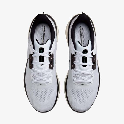 Nike Vomero 17