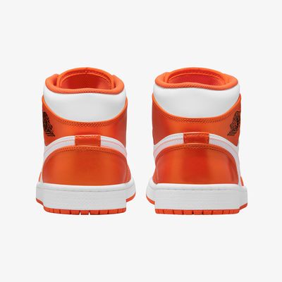 Nike Air Jordan 1 Mid SE