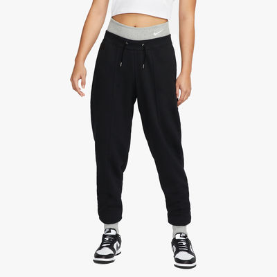 Nike Sportswear Icon Clash